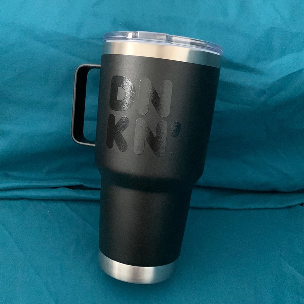 Dunkin’ black 28oz stainless steel tumbler with handle